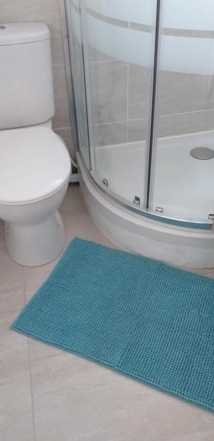 Seduisant Studio Avec Cour Privative La Crau Bagian luar foto